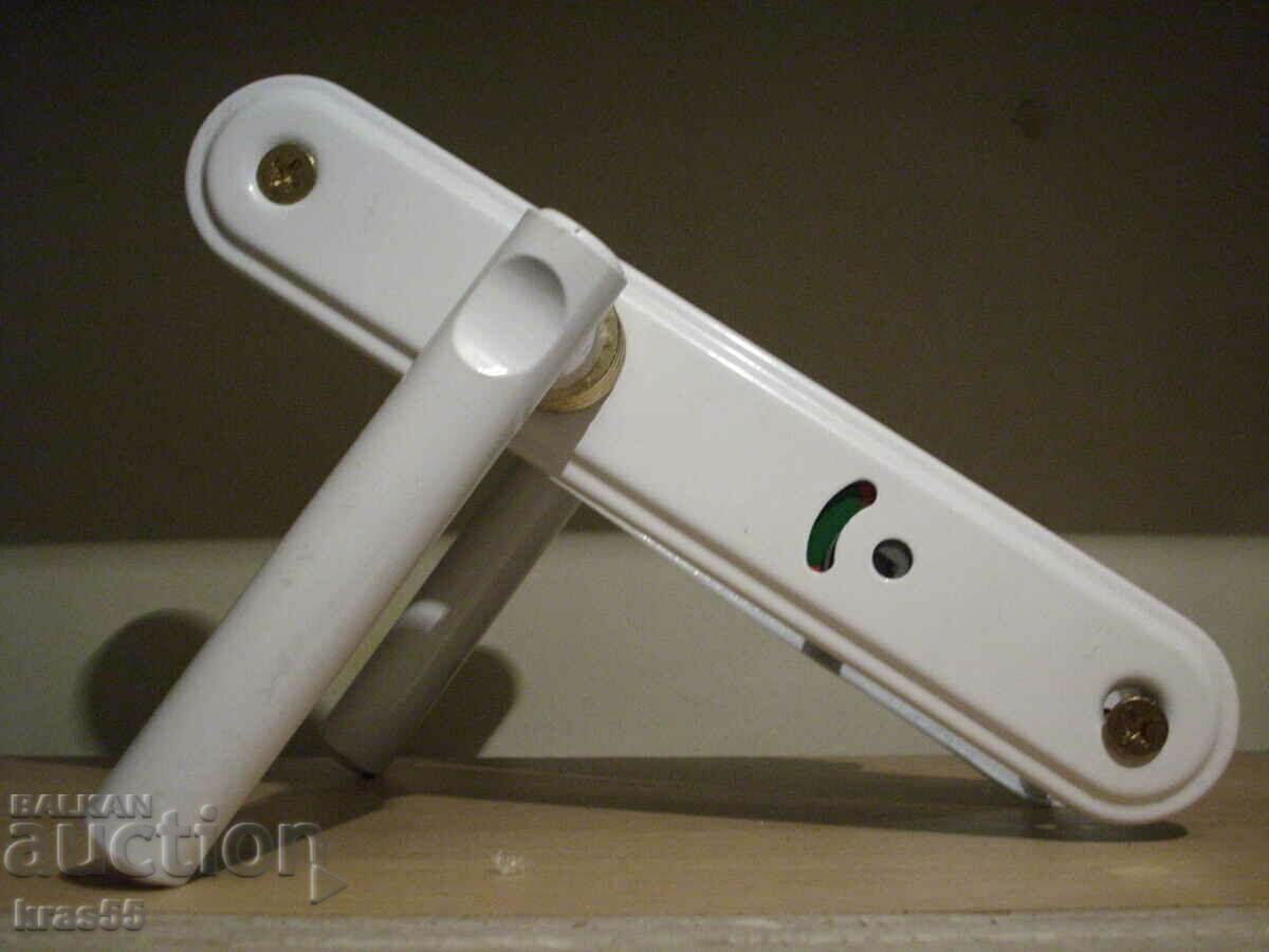 Service door handle with price 8.00 BGN | € 4.09