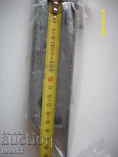 Încuietoare ușii balconului cu preț 6.00 BGN | € 3.07