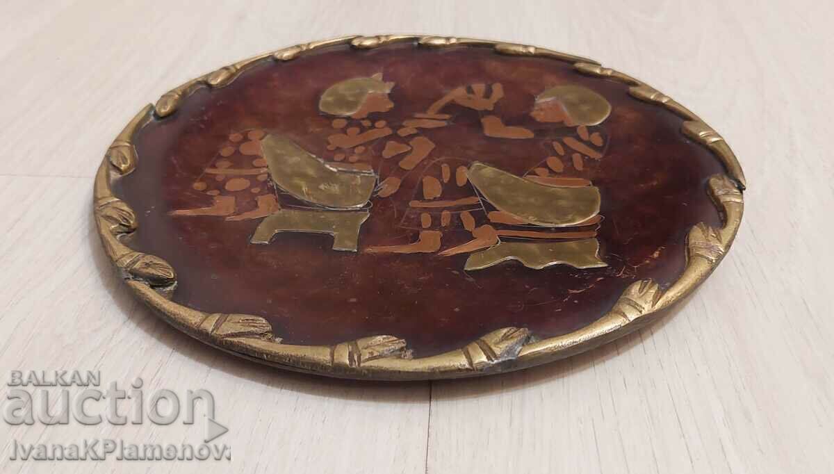 Panel copper and bronze for collectors with price 16.00 €