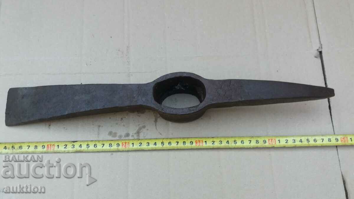 MASSIVE PICK TOOL with price 12.99 BGN | € 6.64