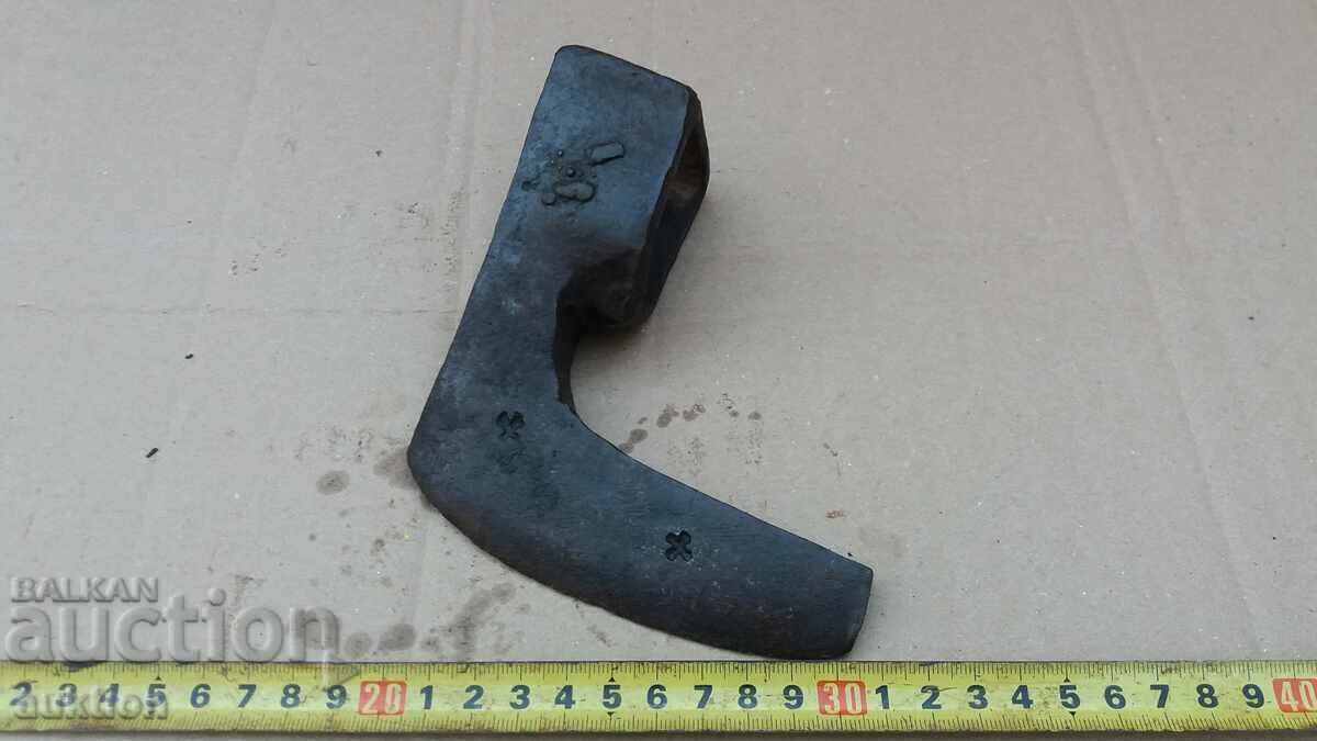 MASSIVE AX WITH MARKING with price 8.99 BGN | € 4.60 MASSIVE AX WITH MARKING with price 8.99 BGN | € 4.60
