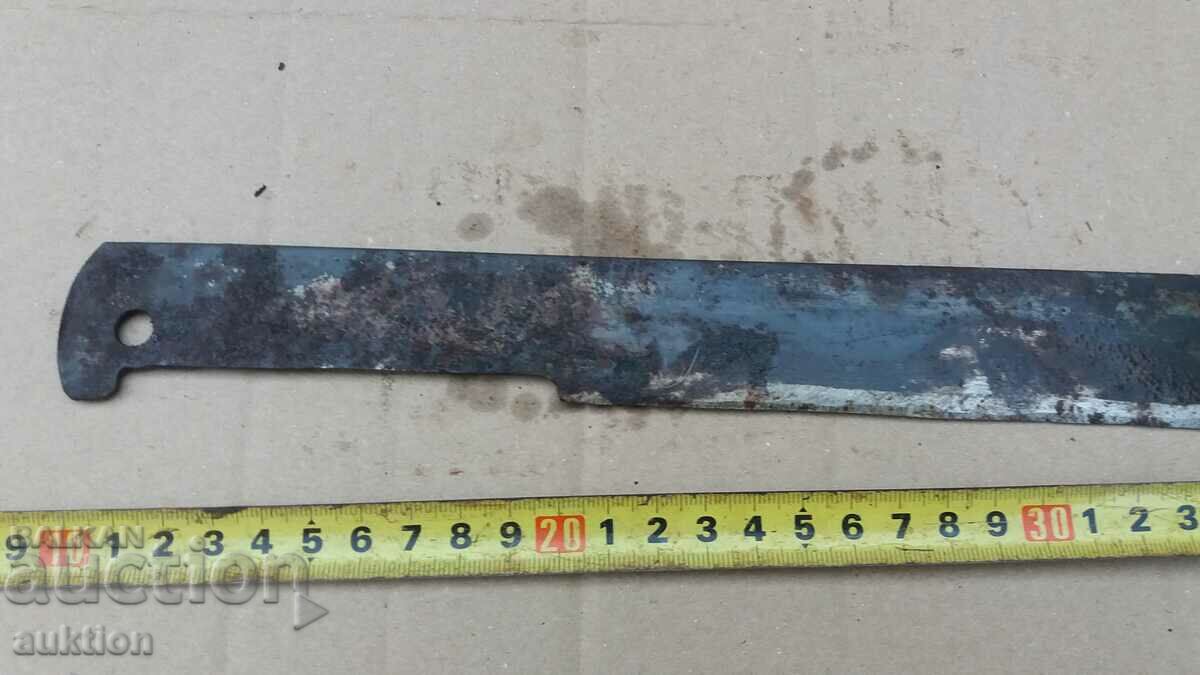 Delivery of MASSIVE KNIFE