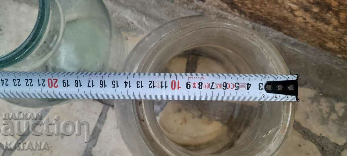 Delivery of Old big jars Delivery of Old big jars