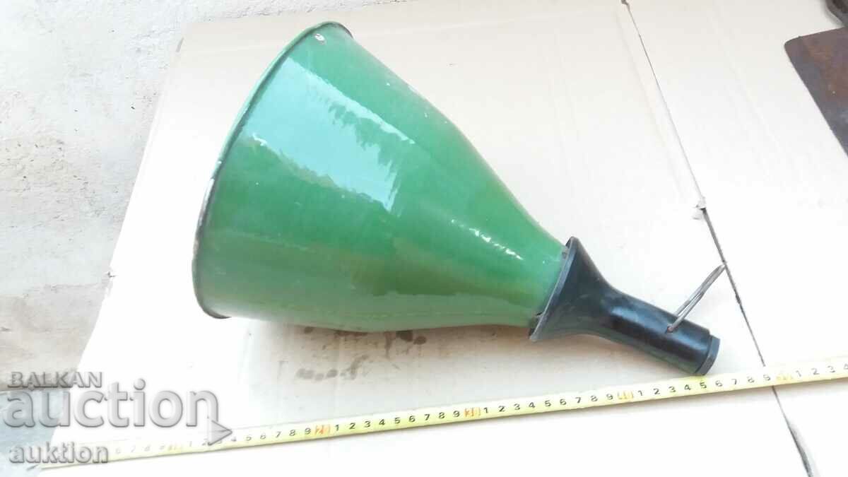 MASSIVE ENAMEL SOC. LAMP - 7 MASSIVE ENAMEL SOC. LAMP - 7