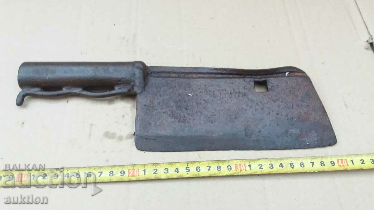 Auction  MASSIVE BUTCHER BUTCHER