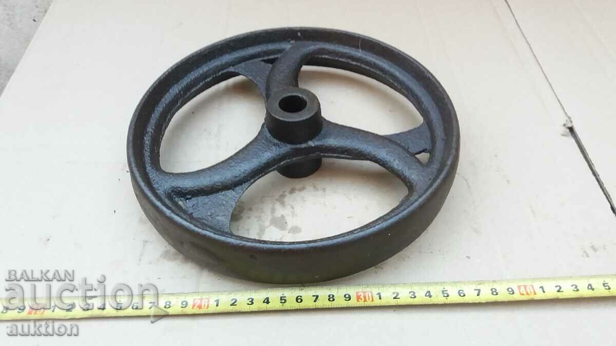 Auction  MASSIVE MACHINE RAIL WHEEL - REVIVAL