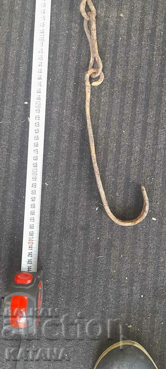 Auction Wrought iron hearth chain Auction Wrought iron hearth chain