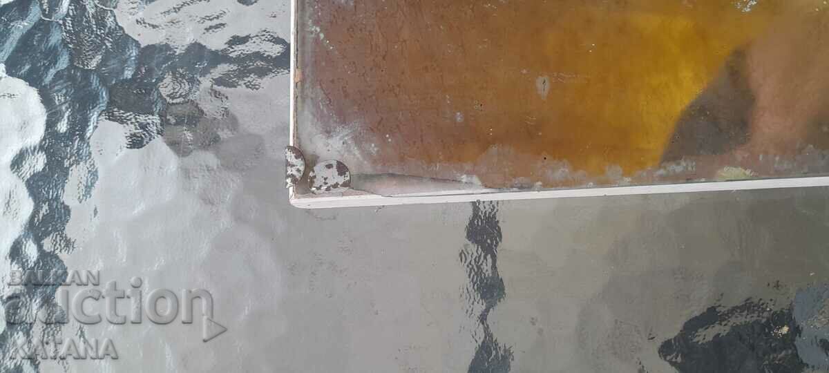 Παλιός καθρέφτης με τιμή 10.00 BGN | € 5.11 Παλιός καθρέφτης με τιμή 10.00 BGN | € 5.11