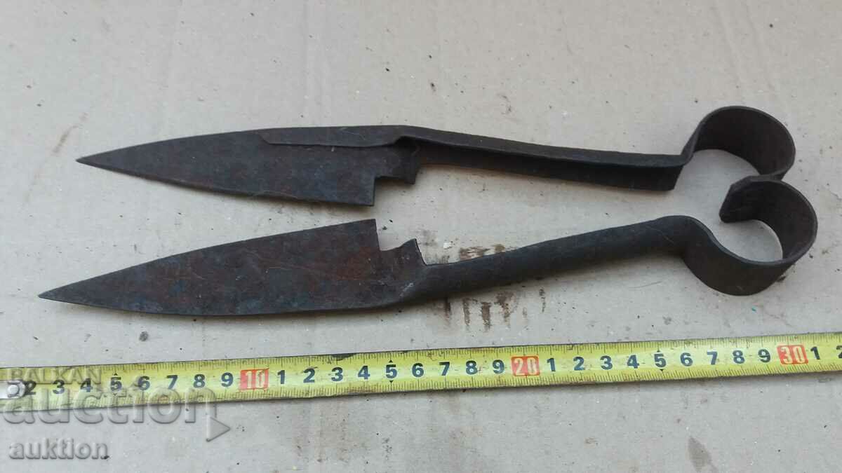 Auction OLD SHEEP SHEARS Auction OLD SHEEP SHEARS