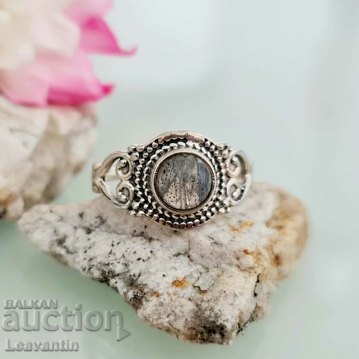 Silver ring with labradorite