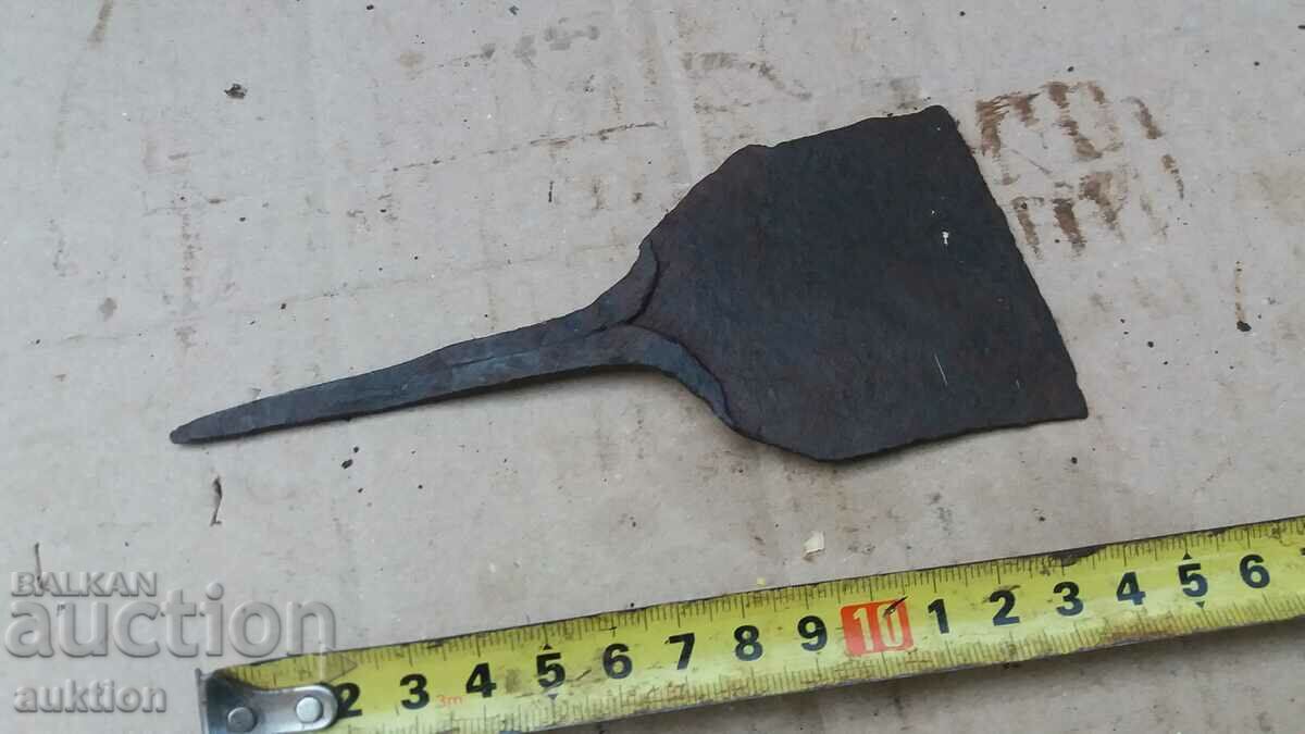 SMALL SCRATCH - WROUGHT IRON REVIVAL - 5 SMALL SCRATCH - WROUGHT IRON REVIVAL - 5