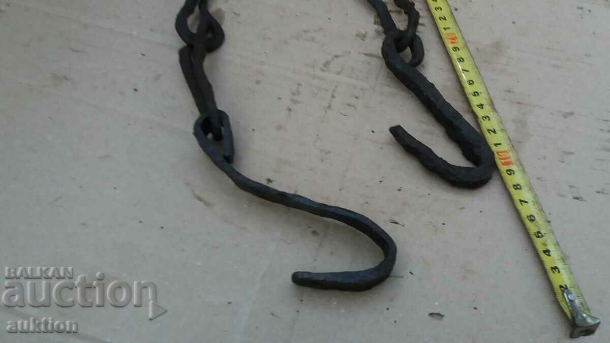 Auction FORGED RENAISSANCE CHAIN FOR FIREPLACE - VERUGA Auction FORGED RENAISSANCE CHAIN FOR FIREPLACE - VERUGA