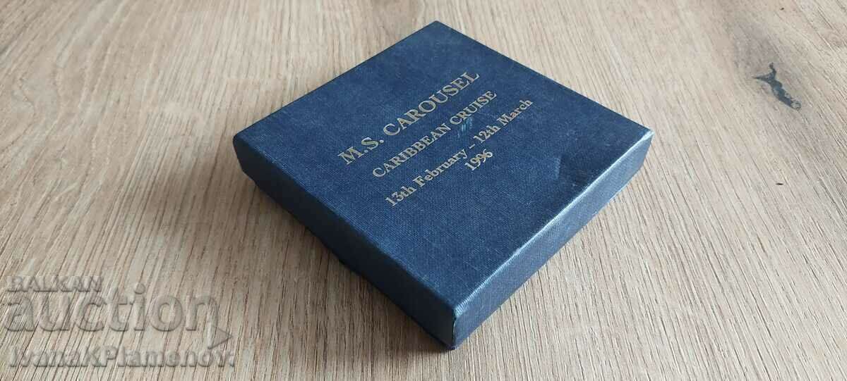 Auction  Glass souvenir from a ship