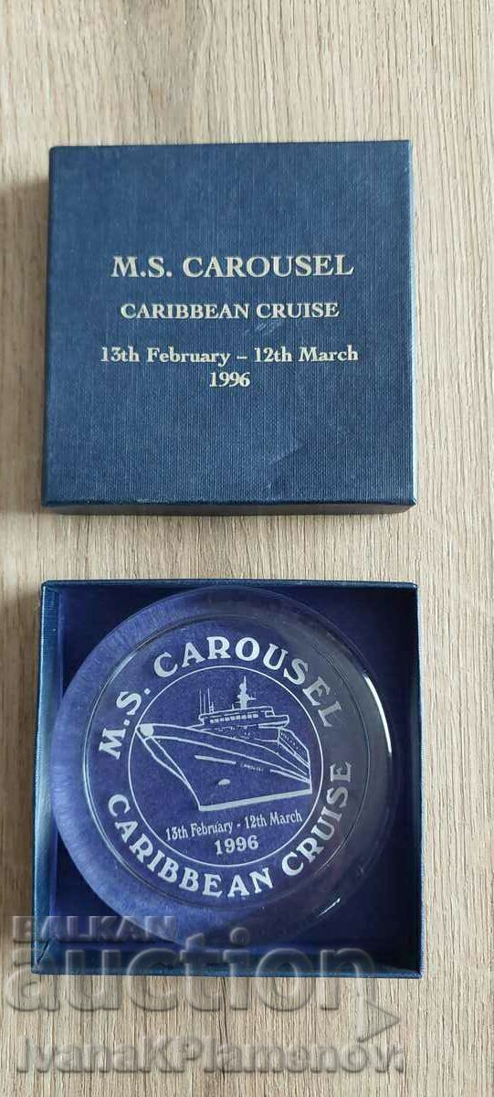 Сувенир стъклен от кораб