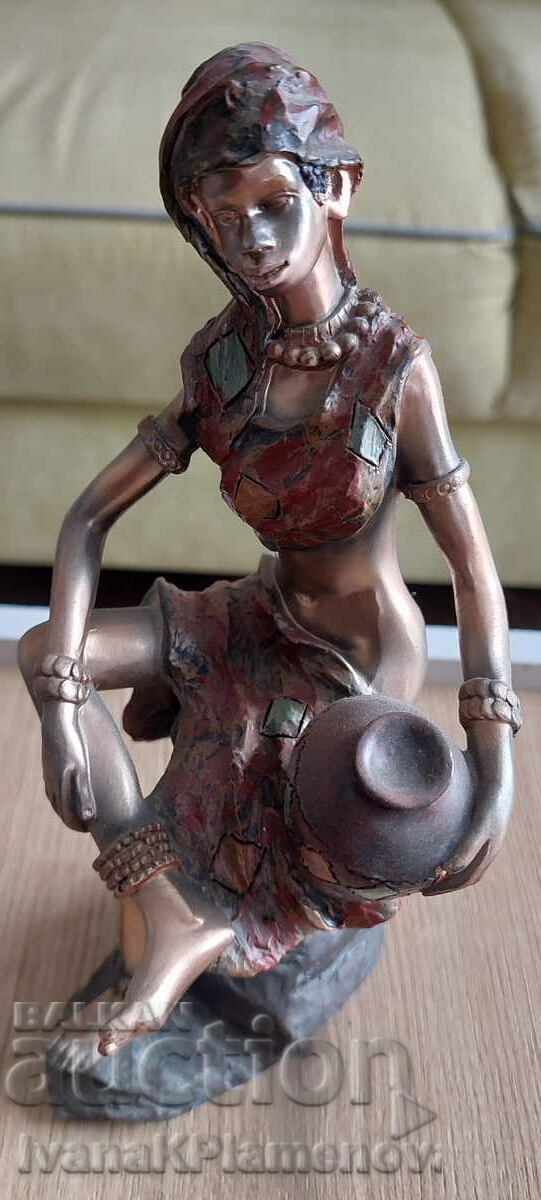 Interior figure - 5 Interior figure - 5