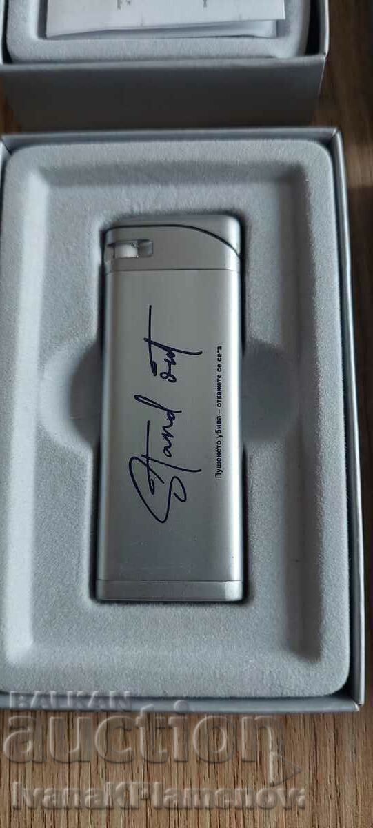 Αναπτήρες καινούργιοι 4 τεμαχίων με τιμή 26.00 BGN | € 13.29 Αναπτήρες καινούργιοι 4 τεμαχίων με τιμή 26.00 BGN | € 13.29