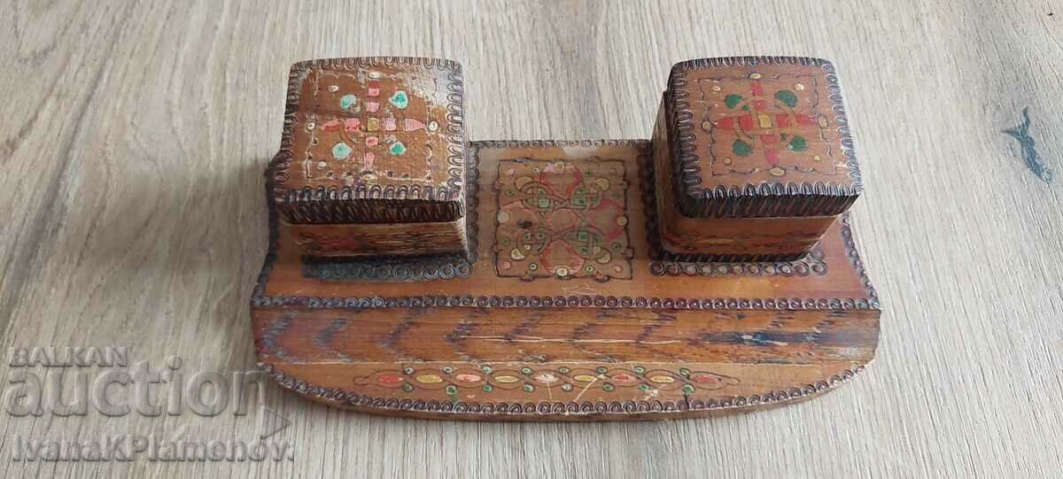 Auction Inkwell wood Auction Inkwell wood