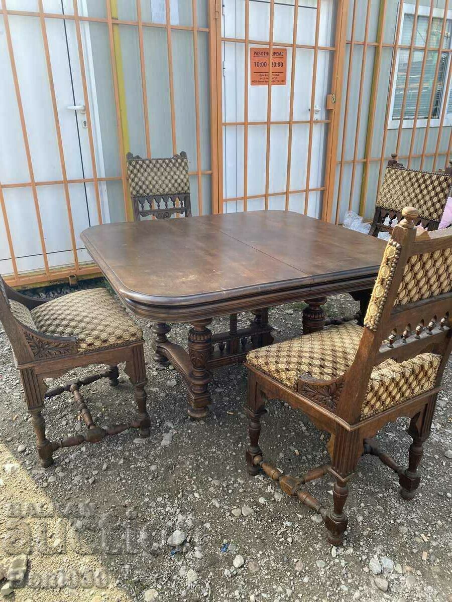 A unique massive set of table + 4 chairs