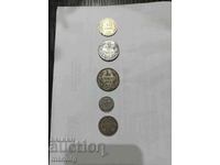 Lot of 6 coins.