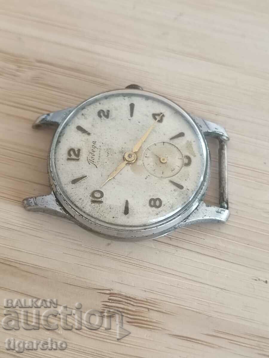 Pobeda watch with price 50.00 BGN | € 25.56 Pobeda watch with price 50.00 BGN | € 25.56