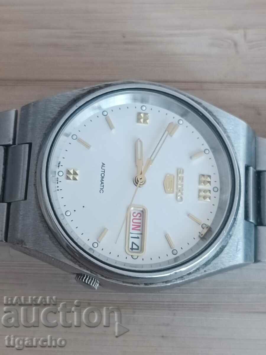 Аукцион Часовник Seiko 5 Аукцион Часовник Seiko 5