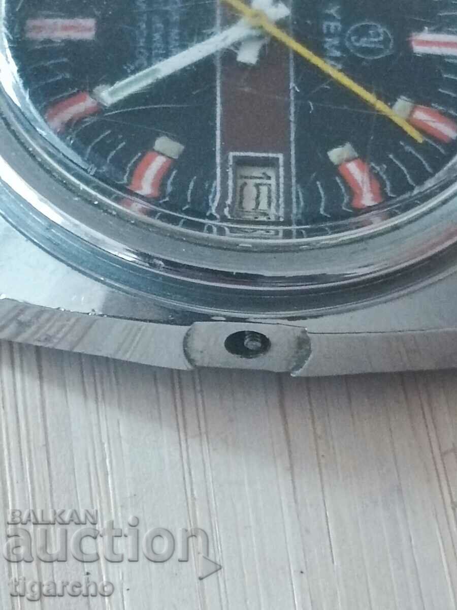 Yema clock with price 130.00 BGN | € 66.47 Yema clock with price 130.00 BGN | € 66.47