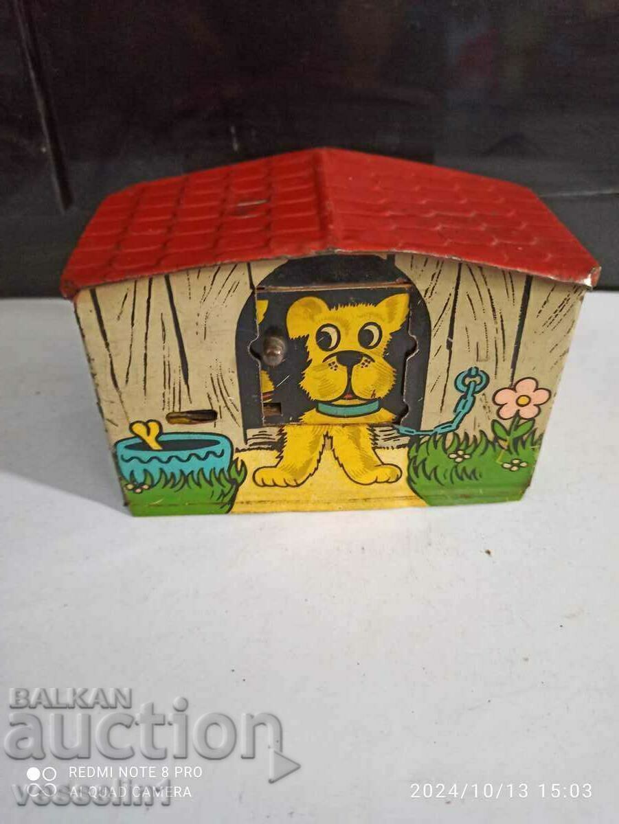 Auction Old tin toy money box Budapest Auction Old tin toy money box Budapest