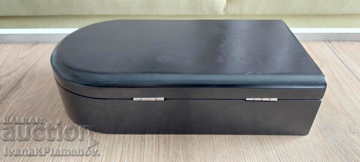 Wooden box for collectors - 6 Wooden box for collectors - 6