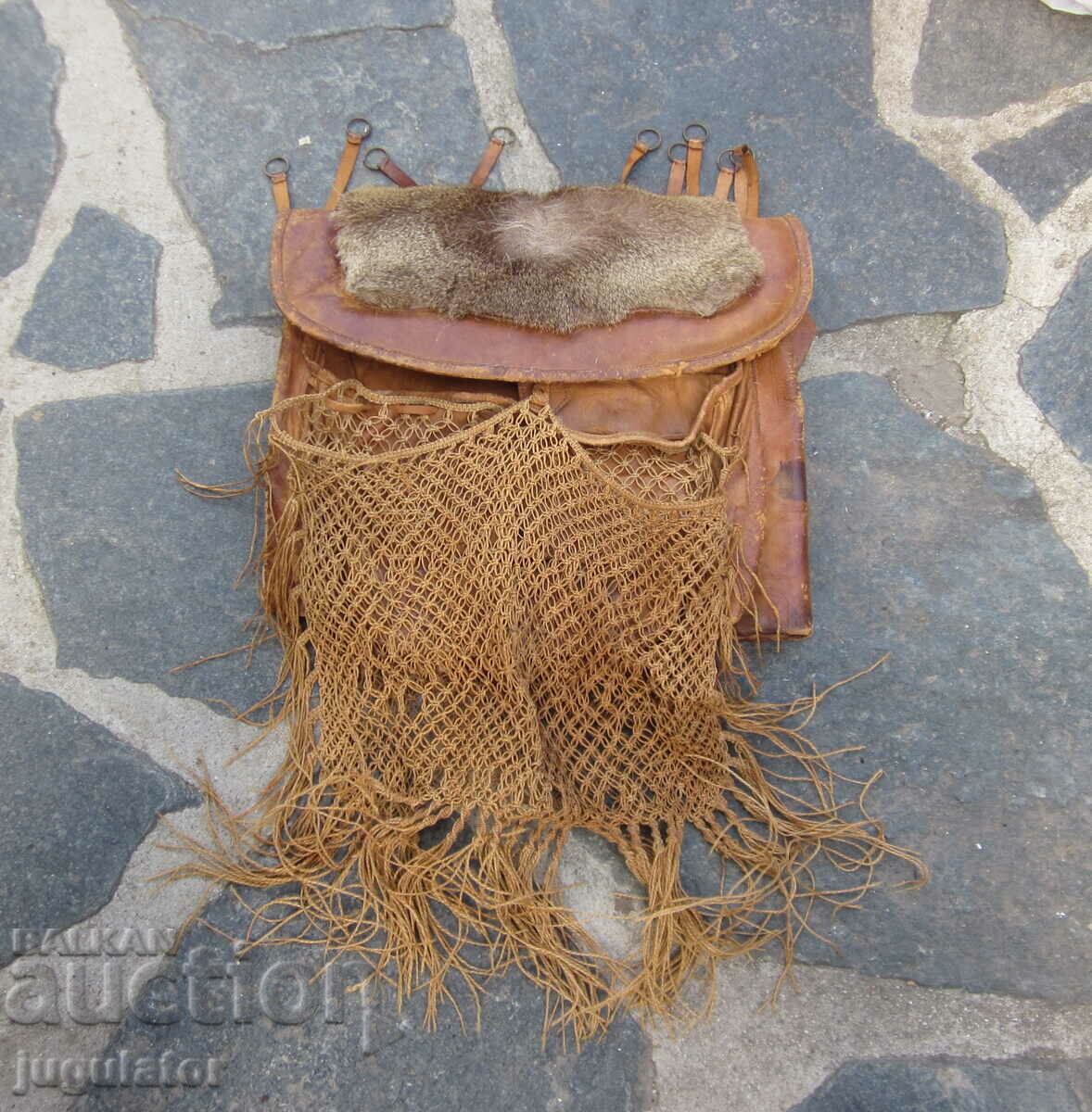 1895 hunting leather backpack with cartridge case for rifle