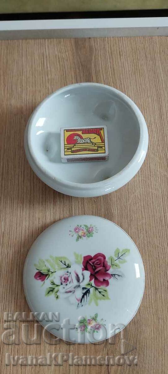 Box porcelain for collectors - 6 Box porcelain for collectors - 6