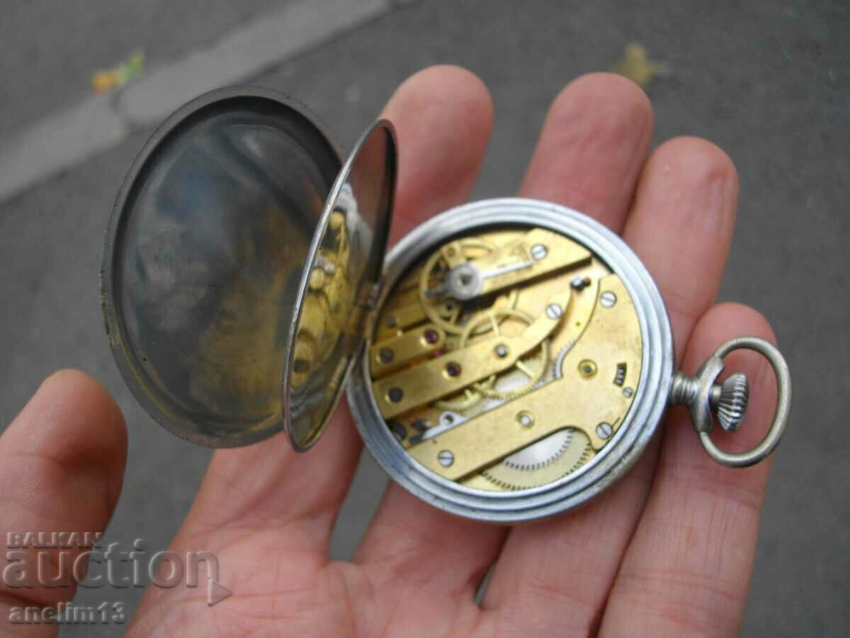 COLLECTIBLE OLD POCKET WATCH - 7 COLLECTIBLE OLD POCKET WATCH - 7