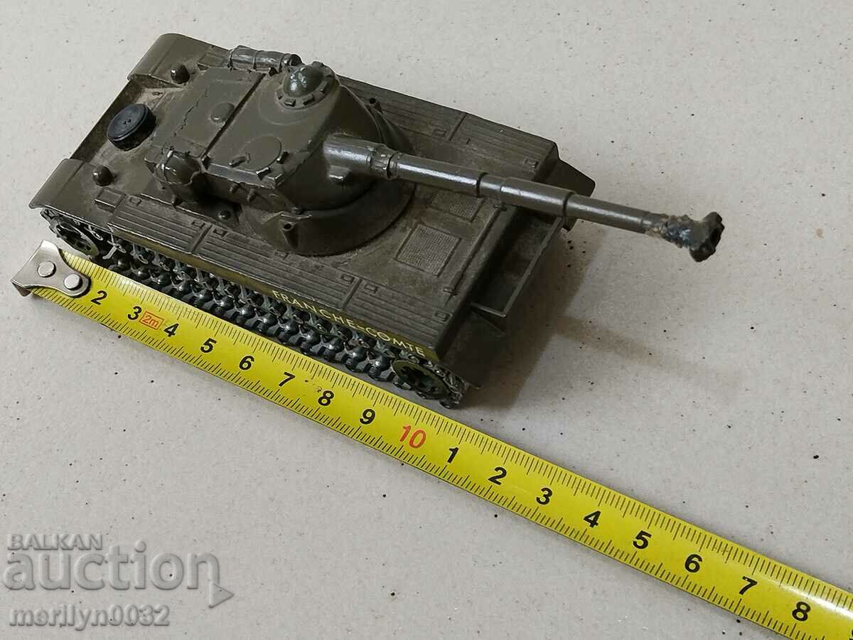 Children's metal toy tank military 1975 with price 69.00 BGN | € 35.28 Children's metal toy tank military 1975 with price 69.00 BGN | € 35.28