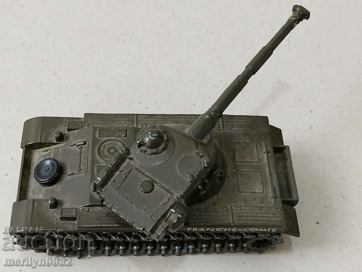 Auction Children's metal toy tank military 1975 Auction Children's metal toy tank military 1975