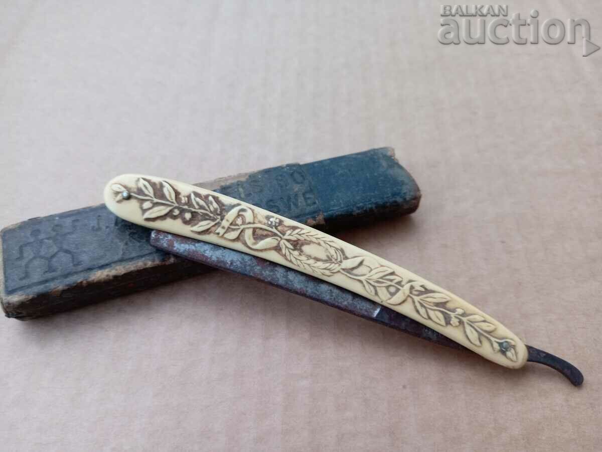 Δημοπρασία ξυράφι αντίκα 1918 γερμανικής κατασκευής Δημοπρασία ξυράφι αντίκα 1918 γερμανικής κατασκευής