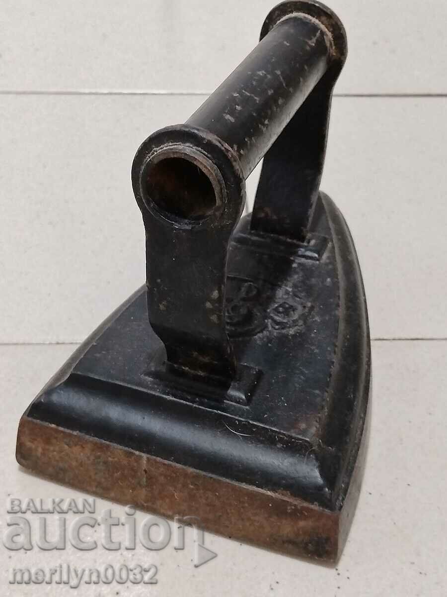 Ζεστό σίδερο - 5 Ζεστό σίδερο - 5