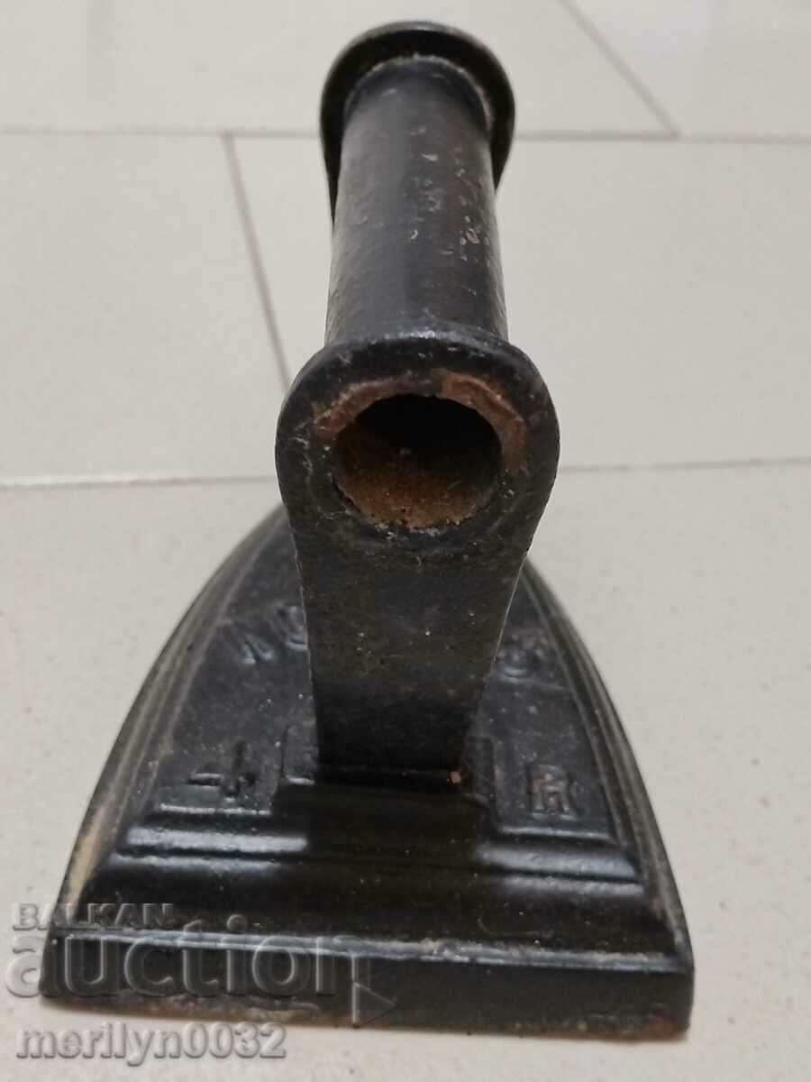 Delivery of Hot iron Delivery of Hot iron