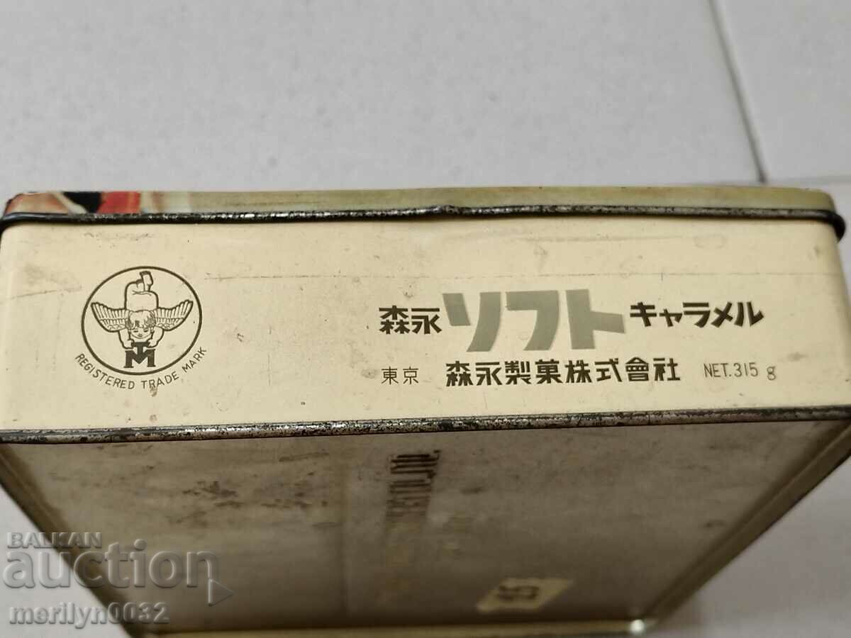 Auction Old Caramel Candy Box Japan 1970s Auction Old Caramel Candy Box Japan 1970s