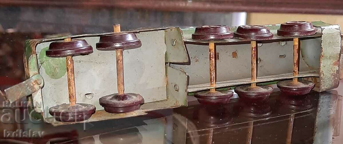 Old Bulgarian sheet metal Locomotive with price 35.00 BGN | € 17.90 Old Bulgarian sheet metal Locomotive with price 35.00 BGN | € 17.90