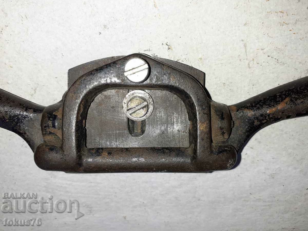 Old iron planer appliance tool with price 79.00 BGN | € 40.39 Old iron planer appliance tool with price 79.00 BGN | € 40.39