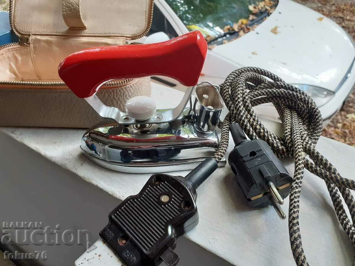 Old collectible electric small travel iron with price 90.00 BGN | € 46.02 Old collectible electric small travel iron with price 90.00 BGN | € 46.02