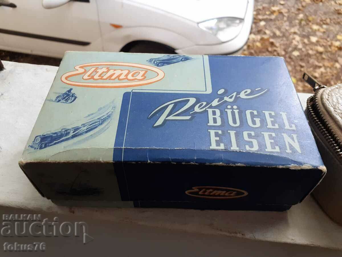 Old collectible electric small travel iron - 5 Old collectible electric small travel iron - 5