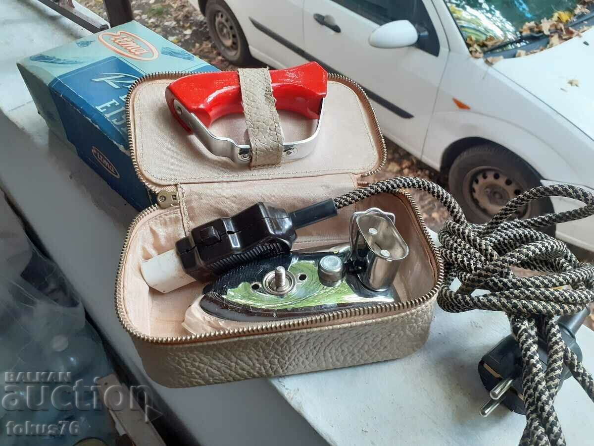Old collectible electric small travel iron - 6 Old collectible electric small travel iron - 6
