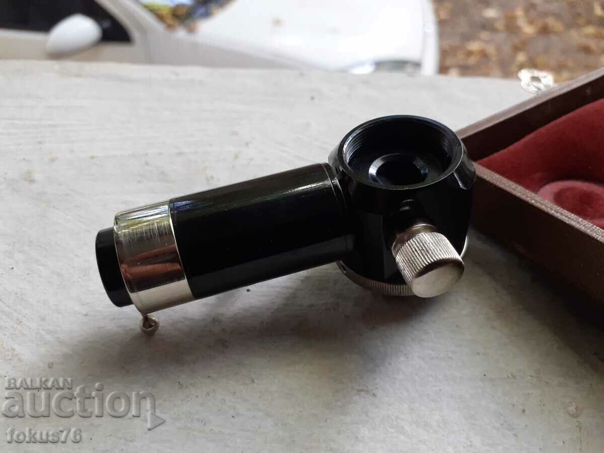 Delivery of An old microscope instrument in a box