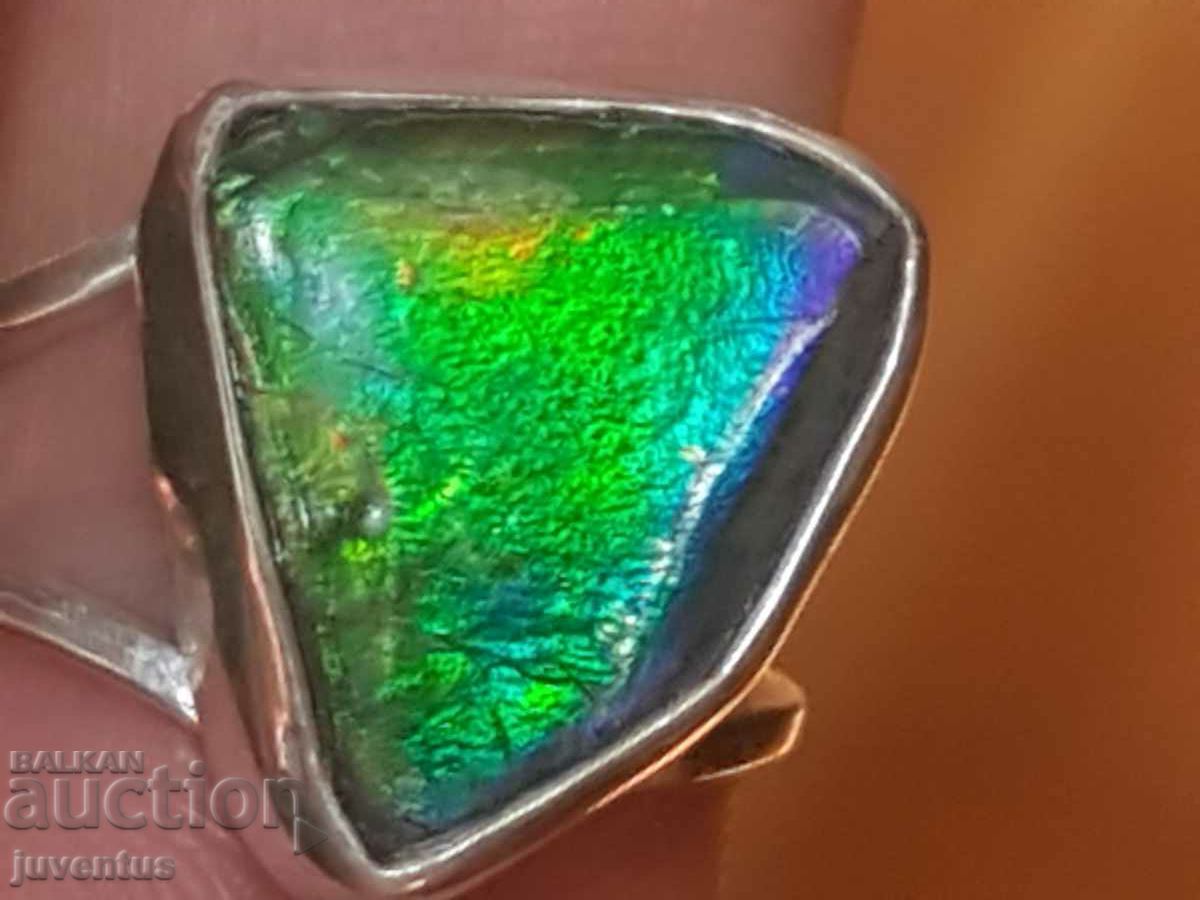 SILVER RING WITH AMMOLITE (CANADA)