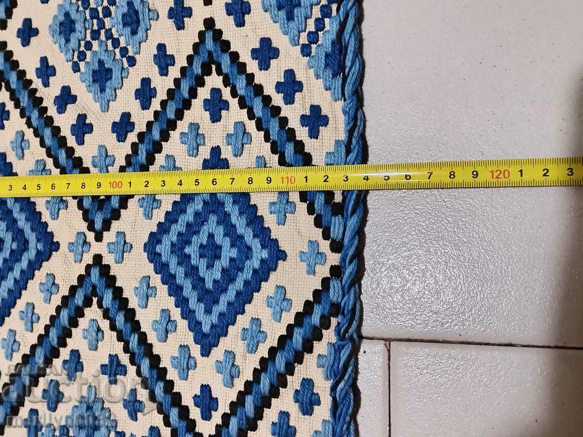 Delivery of Old tapestry for wall embroidery panel, carpet picture Delivery of Old tapestry for wall embroidery panel, carpet picture