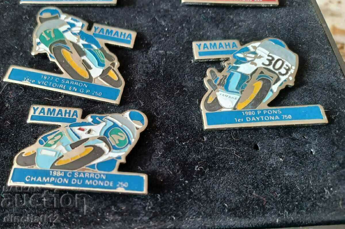 Lot of 5 badges. Yamaha Motors motor. Auto Moto - 5