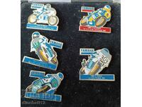 Lot de 5 insigne. Motor Yamaha Motors. Auto Moto