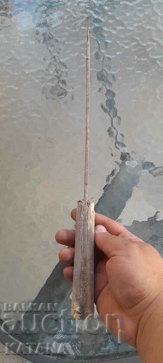 Licitație Cuțit mare vechi Licitație Cuțit mare vechi