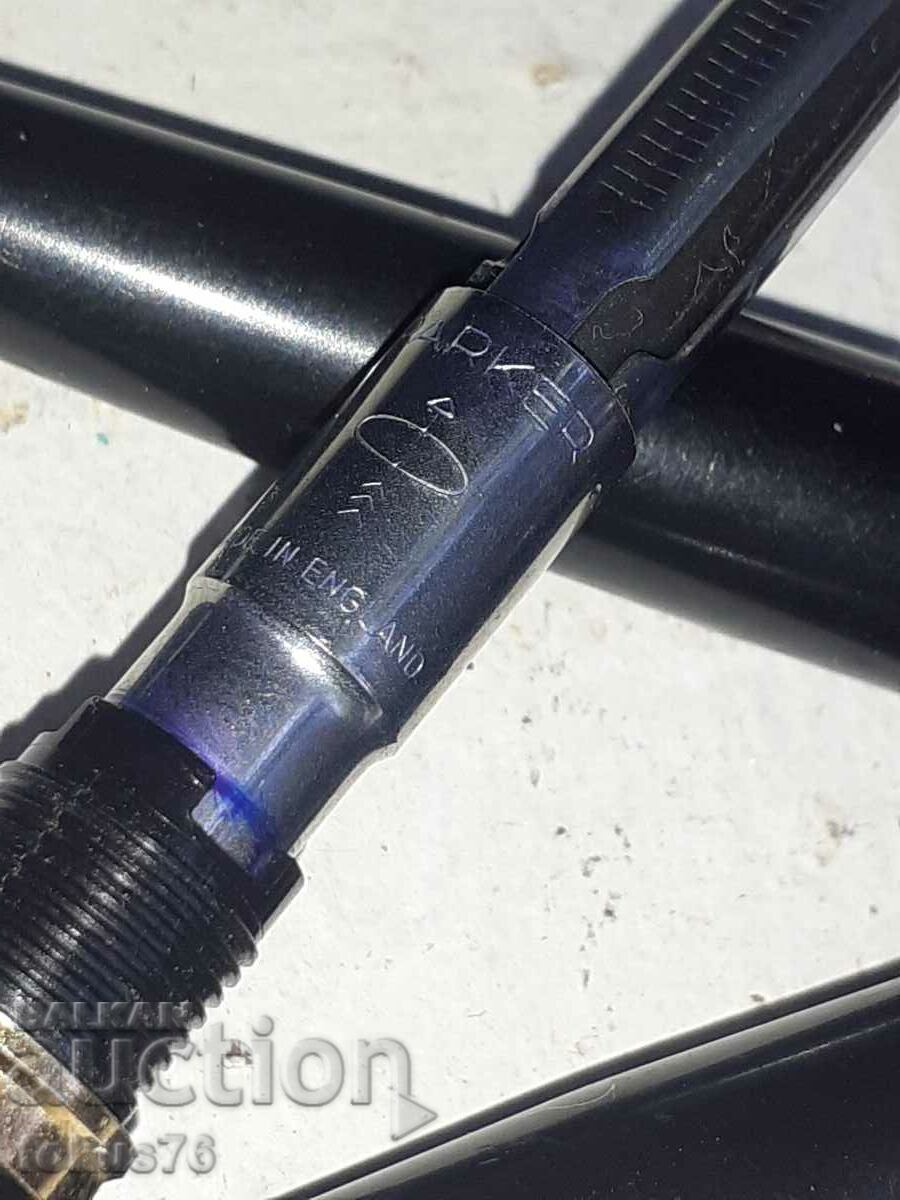 Delivery of Old Parker pen Delivery of Old Parker pen