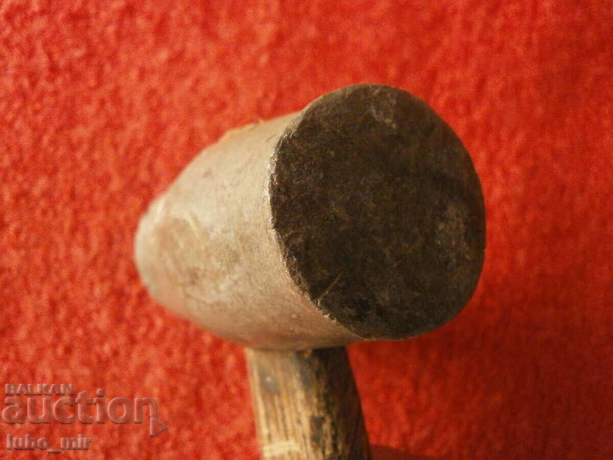 Delivery of OLD GERMAN HAMMER - SAVING